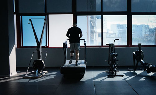 科學(xué)搭配健身器材，提升健康養(yǎng)老體驗(yàn)