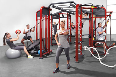 多功能綜合訓(xùn)練器材如何選擇？